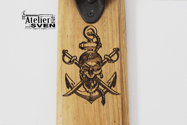 Décapsuleur Mural - Ancre Pirate