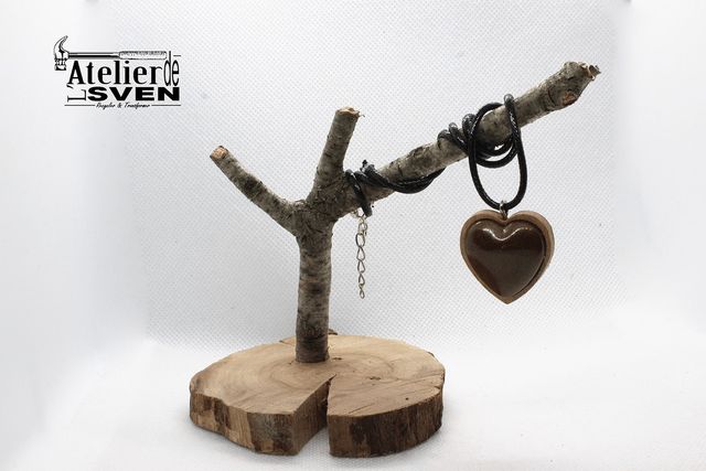 Pendentif Coeur Bois & Résine - Couleur MARRON CAFE